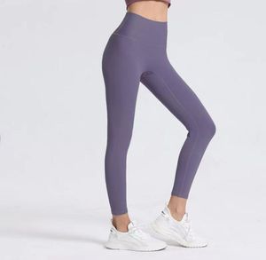 Leggings pour femmes pantalons de yoga sexy Pilates 20SS Designer élastique serré de la hanche à levoi sport