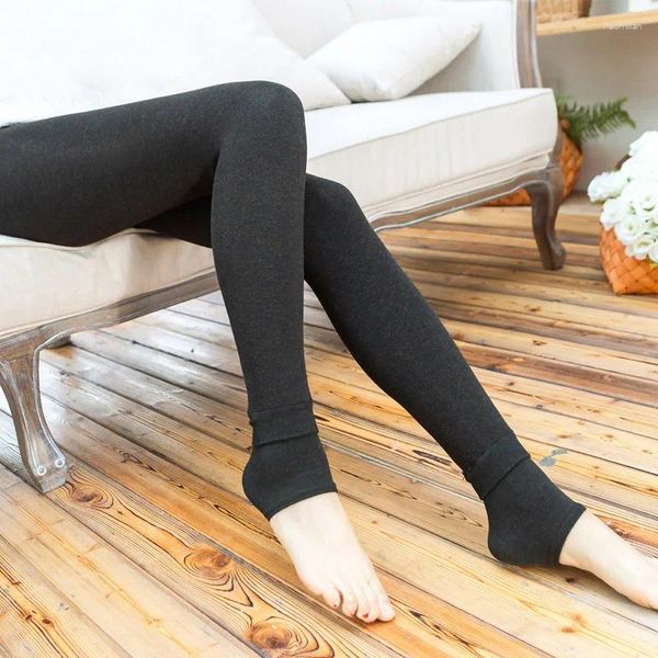 Leggings de mujeres Pantalones calientes al por mayor 500G más el algodón de colorido engrosamiento de terciopelo para mujeres en otoño e invierno.Agrandado Foot-Stepp