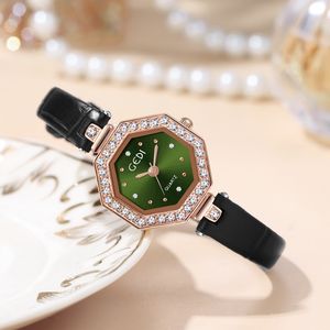 Dames licht luxe hoogwaardig nieuw diamanten achthoekig hoog uiterlijk horizontaal waterdicht riem quartz horloge