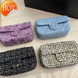 Luxury designer voor dames schoudertassen Tote 2023 Nieuwe mode textuur pluis envelop tas draagbare multifunctionele cross-body tas fabriek