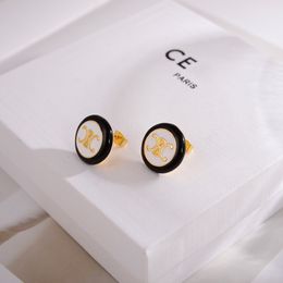 Luxe oorbellen voor dames uiterst nieuw product eenvoudige en modieuze oorbellen Designer sieraden vergulde 18k gouden oorbellen Hoogwaardige cadeau.