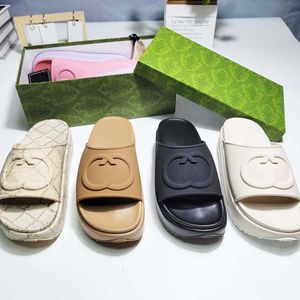 Sandalias deslizantes de plataforma de lujo para mujer con diseño de G entrelazado perfectas para zapatos de mujer Sunny Beach zapatillas