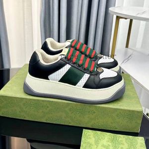 Dames heren screener sneaker met kristallen metaal Kameel en ebbenhout canvas Heren sportschoenen Dikke veters designer gestreepte retro leren schoen rubberen zool sneakers a4