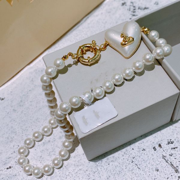 Colliers pour femmes, accessoires de mode, colliers de perles, Tempérament Retro New Valentin's Day Gifts, avec une boîte