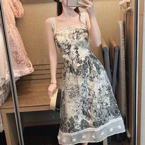 Dames nieuw design streetstyle jurken uitgeholde letter spaghetti band inkt print organza 3D reliëf jacquard slanke taille midi lange vestidos SML