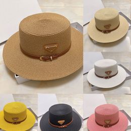Nouvelle version correcte pour femmes P chapeau de paille classique chapeau haut plat haute qualité hommes et femmes même triangle pare-soleil