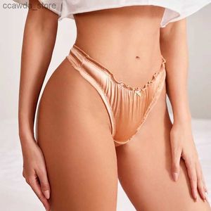 Damesslipjes Luxe Satijn Meisjes G-snaar Slips String Vrouwen Slipje Sexy Ondergoed T Terug Erotische Verleiding Intimates Grote maten S-XL Q231116