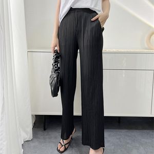 Pantalones de mujer 2023 primavera y verano Miyake pantalones de pierna recta plisados mujeres elegante alta cintura elástica hasta el tobillo largo 15 colores