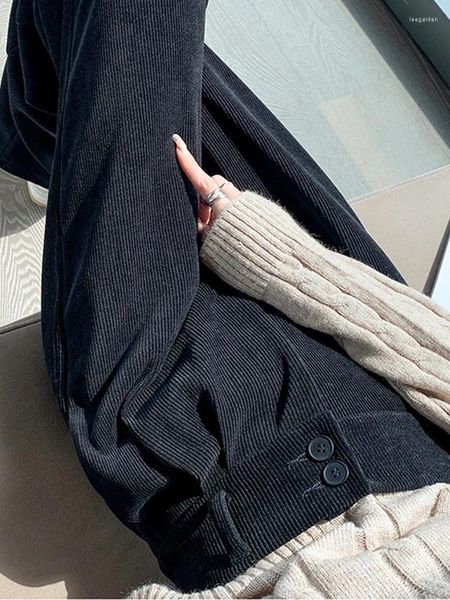 Pantalon féminin costume noir pour les femmes en automne et hiver hautes taille épaissie de la jambe large en velours côtelé pantst55.