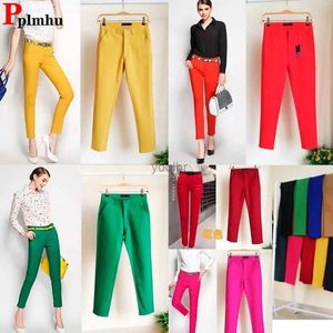 Pantalon féminin Capris Classic Color Color Workwear Pantal