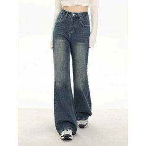 Pantalon féminin Capris Korean Blue High Taist Jeans larges brillantes Y2k Bell 2023 automne / hiver Nouveau rétro droit en liberté Q240508