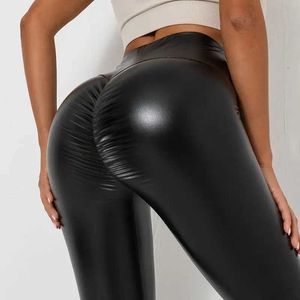 Damesbroek capris pu lederen lange benen dames sexy geplooide billen kunstmatige broek hoge taille push -ups casual 6 kleuren q240508