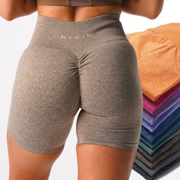 Damesbroeken Capri Scrunch Naadloze shorts Stretchy workouts voor dames Korte leggings Ruches Fitnessoutfits Flatterende vorm Gymkleding Borduursel NVGTN 230823