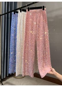 Les pantalons pour femmes Capris Velvet Sequined Leggings avec pendentifs allongés sont minces et scintillants Pantalons décontractés à jambe droite pour femmes 230311