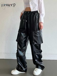 Pantalons pour femmes Capris Weekeep mode Streetwear cuir Cargo pantalon Style Punk Baggy pantalon de survêtement droit y2k poche couture femmes pantalon de Jogging L230310