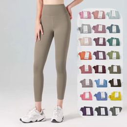 Pantalons pour femmes concepteurs pantalons leggings de yoga pantalon legging sport capri droit longueur au genou Gym taille haute pantalon élastique Fitness Lady pantalons de survêtement en plein air