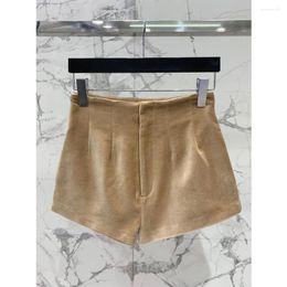 Damesbroeken van hoge kwaliteit!Hoogwaardige, veelzijdige fluwelen shorts met hoge taille, driedimensionaal gesneden dunne casual meisjesbroek