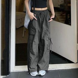 Pantalon féminin plus taille Baggy Stethered Cargo Streetwear Streetwear Ligne Pantalon décontracté Muti Poches décontractées