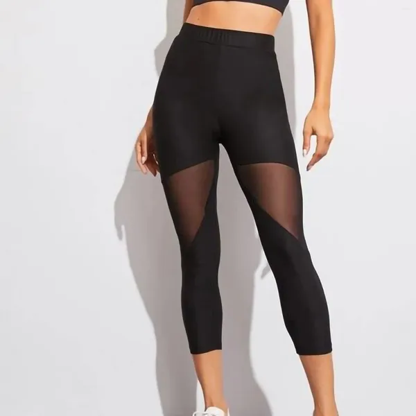 Pantalon féminin sportif hauteur