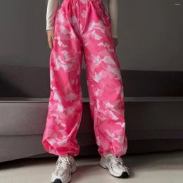 Pantalon féminin salopes de printemps femelles de style européen épice fille camouflage de faible hauteur sensation de conception de jambes larges et lâches décontractées et
