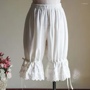 Pantalon féminin vintage couleurs solides lanterners brideurs ruples de dentelle à l'ourlet short élastique était une bulle de jambe large