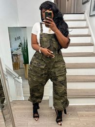 Combinaisons grande taille pour femmes barboteuses militaire Camouflage imprimé Baggy Cargo combinaison pour femmes 2023 décontracté Spaghetti multi poches coupe ample body 230821