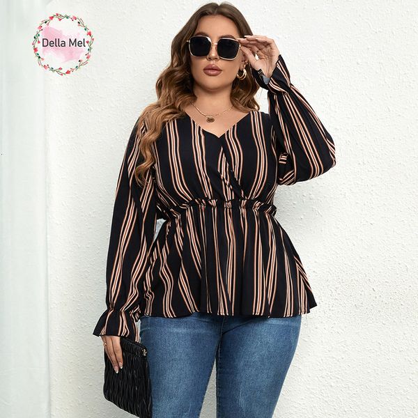 T-Shirt grande taille pour femmes Della Mel femmes grande taille Vintage à manches longues hauts rayé imprimé Wrap col en V volants amples taille élastique Peplum Blouses 3XL 4XL 230216