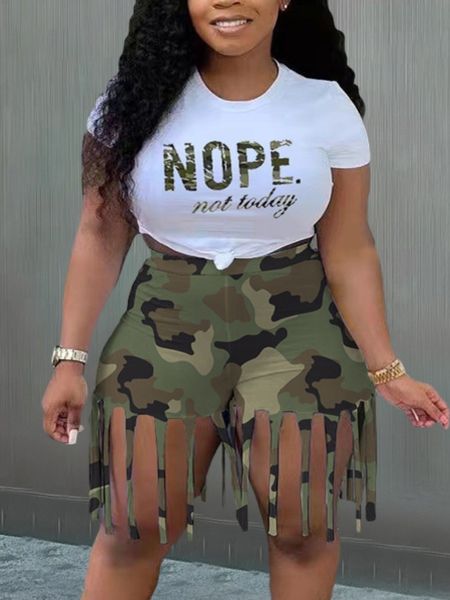 Survêtements pour femmes grande taille LW Shorts Set Camo Tassel Y2k Graphics Top Femme Manches courtes Deux pièces Casual Macthing Outfit 230906