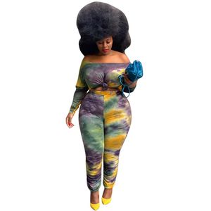 Survêtements grande taille pour femmes Tie Dye Ensemble de deux pièces pour femmes 2022 Survêtements Haut à épaules dénudées Leggings empilés Ensembles assortis Survêtements sexy