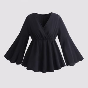 T-shirt grande taille pour femmes 4XL chemisier noir automne manches évasées Peplum Tops col en V surdimensionné t-shirts élégant décontracté solide vêtements 230705