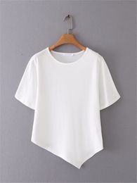 Camiseta de talla grande para mujer Ropa de verano Manga corta Cuello redondo Dobladillo asimétrico delgado Color sólido Moda 230906