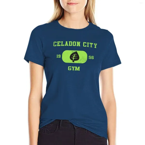 T-shirt de gym de gym sur les polos de la ville féminine