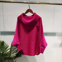 Vrouwen Polo GGHK Miyake 2023 Sjaal Kraag Vleermuismouwen Trui Tweemaal Geplooid Dikte Losse Herfst Sweatshirt Tops