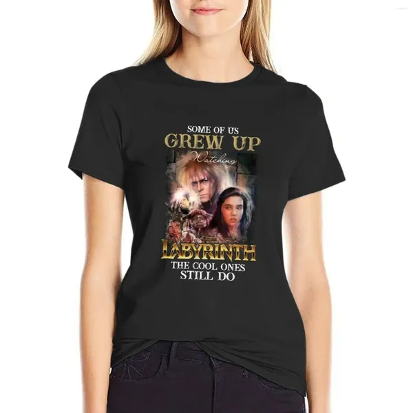 Officiel des polos féminins Certains d'entre nous ont grandi en regardant le film de labyrinthe The Cool Ones Faire T-shirt Chemisier Western T-Shirts For Women