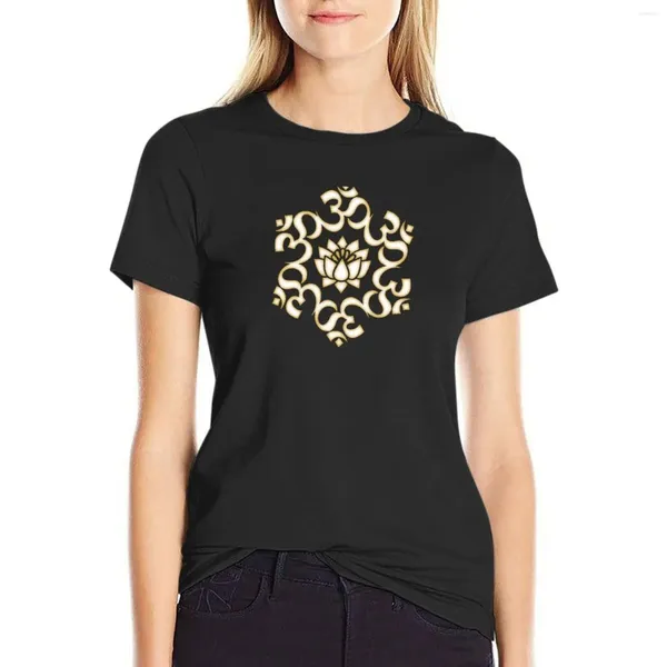 Polos de femmes Om Mantra Mandala Lotus Flower - Bouddhism Yoga Symbol Sound of the Universe T-shirt Shirts serrés pour les femmes Mode femme