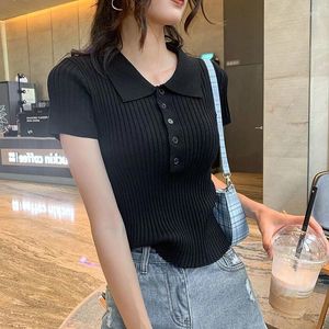 Femme polos femme t-shirt bouton tricoté noir pain slim polo cou de vaches de vêtements pour femmes 2024 jolies poupolivers y2k mode été