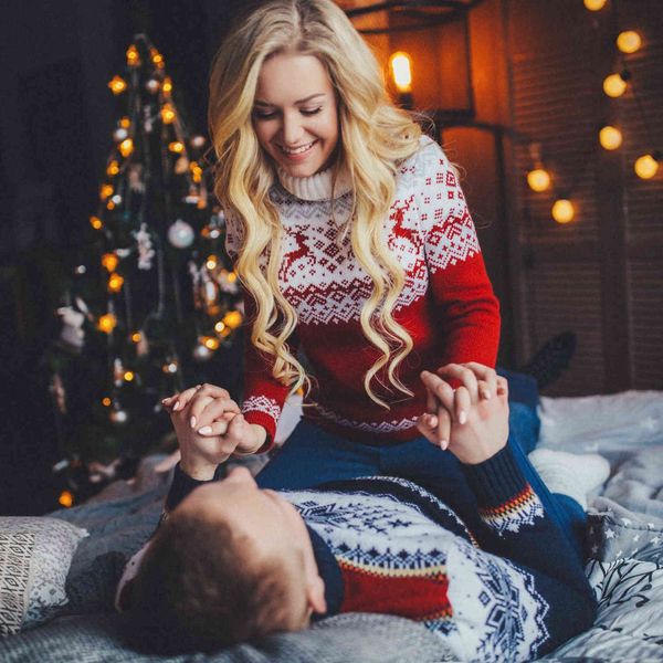 Suéter de Navidad feo de reno con estampado de poliéster para mujer Novio Ciervos Vacaciones Jerseys sueltos Suéteres Suéter de gran tamaño Y1118