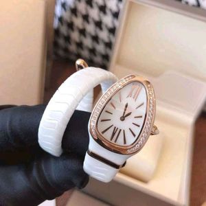 Montre à quartz Aaa en forme de serpent pour femme, série tendance, cadran en diamant à motif soleil Nuso avec cadran à double chaîne en spirale, montres pour dame de 35 mm