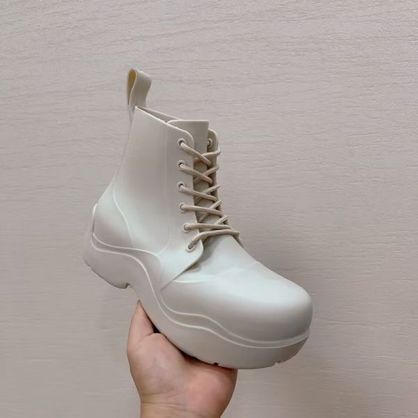 Bottes de pluie de créateur à tête ronde pour femmes, chaussures en caoutchouc imperméables en PVC respectueuses de l'environnement, bottes Martin de luxe en plein air, taille 35-40