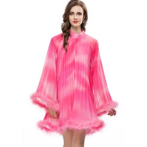 Runway-jurken voor dames Opstaande kraag Lange mouwen Veren Geplooid Gedrukt Losse stijl Mode Korte casual vestidos