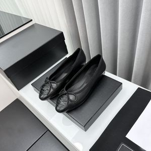 Chaussures pour femmes en cuir noir avec bout pointu et nœud, ballerines classiques à la mode