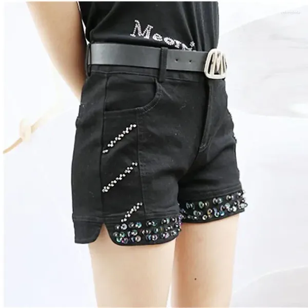Shorts féminins 2024 Summer Black Sequins Denim Streetwear Sleean Slim Chain Trend Pantal