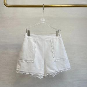 Shorts voor dames 2024 Zomer Women Fashion White Lace Ruffles Pockets Folds Casual hoogwaardige collectie kleding