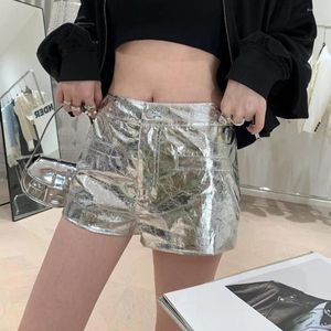 Shorts pour femmes 23ss Summer Women's Silver PU Leather Design High Waist Short Pants