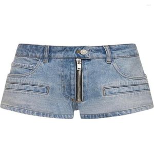 Damesshorts Design Rose Street Corner Dance Blue Modern Girl Denim