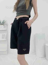 Marca de pantalones cortos de mujer 2024 Summer New Pra Casual Fashion Simple Sweet Cool Classic Triangle Belt Pants JMJ5