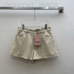 Designer de shorts pour femmes début printemps Nouveau MIU Sports et style de loisirs Fashion Lazy Sticker Cordire