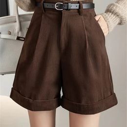 Shorts pour femmes bride les bottes droites highwaistes de couleur