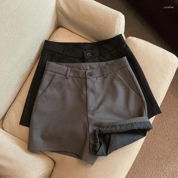 Short féminin Gray Suit Femmes 2024 Pantalon de démarrage extérieur décontracté mince printemps