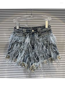 Damesshorts HIGH STREET Est 2023 Designer Runway Fashion Dameswater Diamond Studded Bead Feather Kwastje Denim